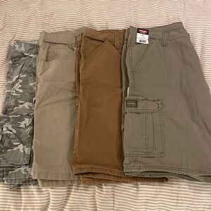 Lot of men’s size 36 shorts